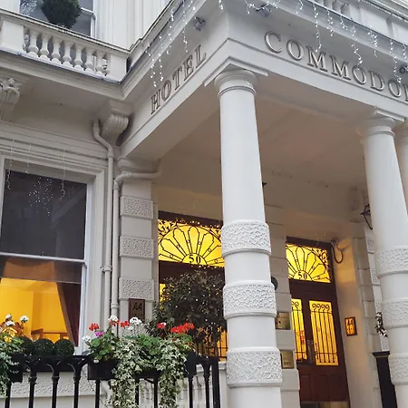 Commodore Hotel-3