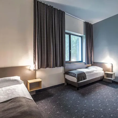 B&B Hotel Muenchen-Olympiapark-2