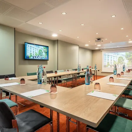 Holiday Inn Paris - Gare De Lyon Bastille By Ihg-2