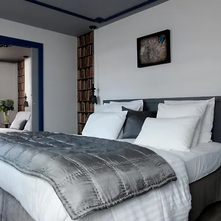 Hotel Mademoiselle-3