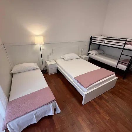 Roma Comfort Inn-3