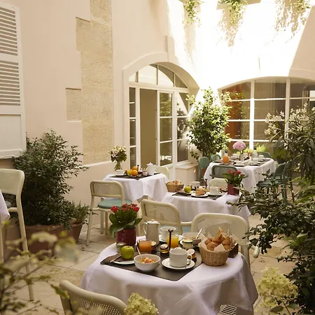 Le Clos Medicis-2