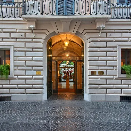 Rocco Forte Hotel De Russie-2