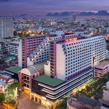 Twin Towers Hotel-3