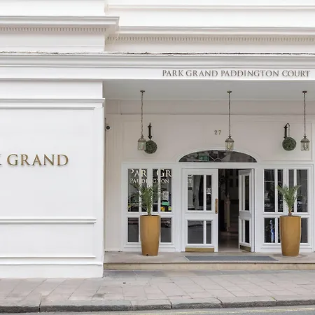 Park Grand Paddington Court-2