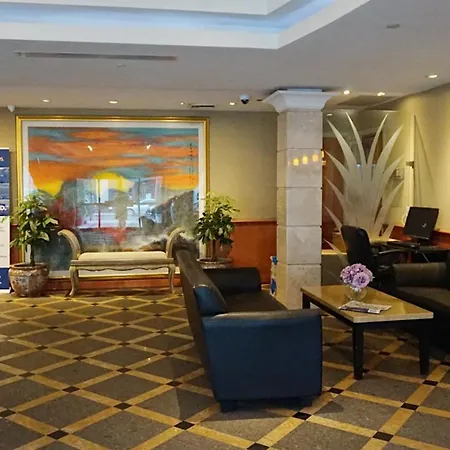 Best Western Queens Court-3