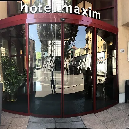 Hotel Maxim-2