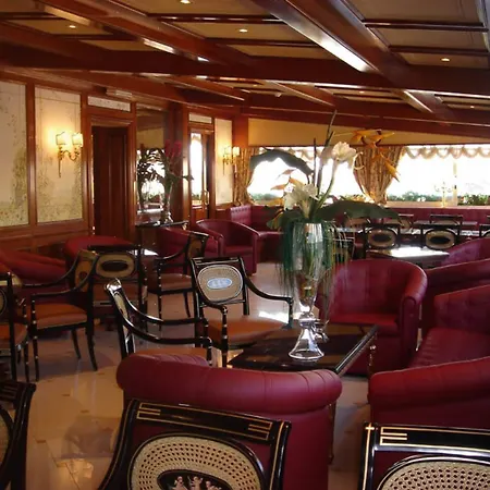 Hotel Champagne Palace-2