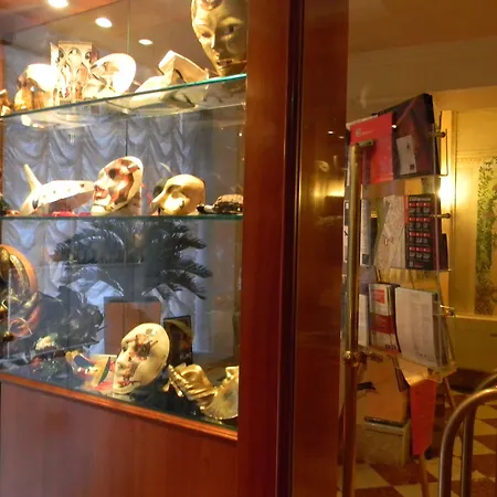 Hotel Pantalon-2