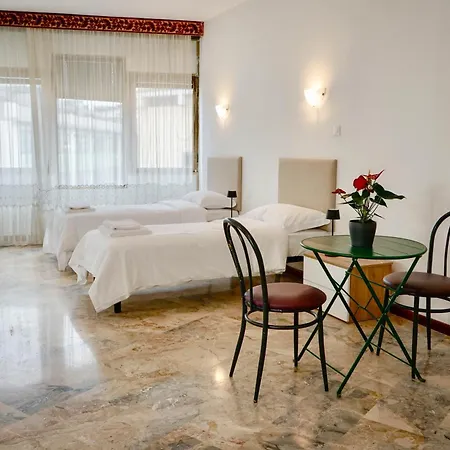 Residence Foscolo-2