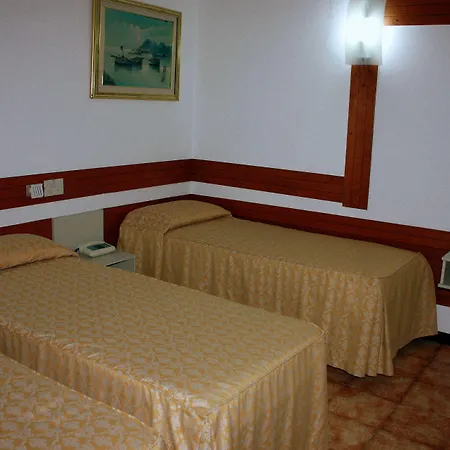 Piccolo Hotel-2
