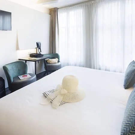 Ibis Styles Amsterdam Central Station-3