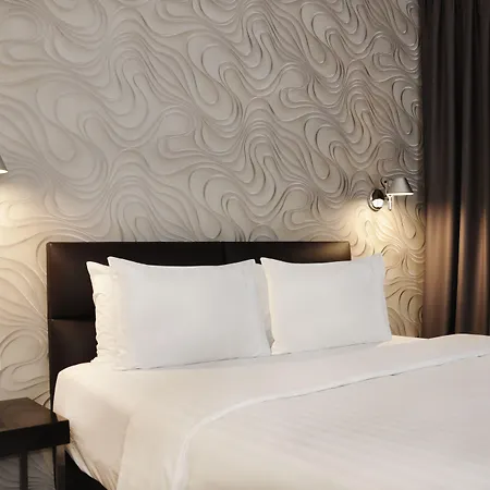 Amazon Hotel-3