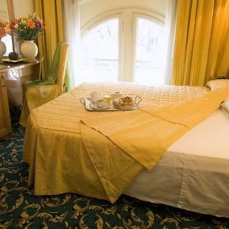 Hotel Cinque Giornate-3