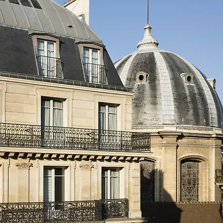Hotel Lumen Paris Louvre-2