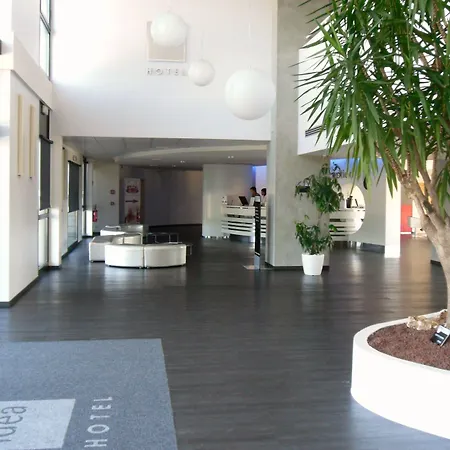 Idea Hotel Milano San Siro-2