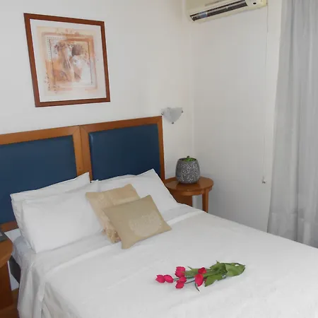 Adams Hotel-2