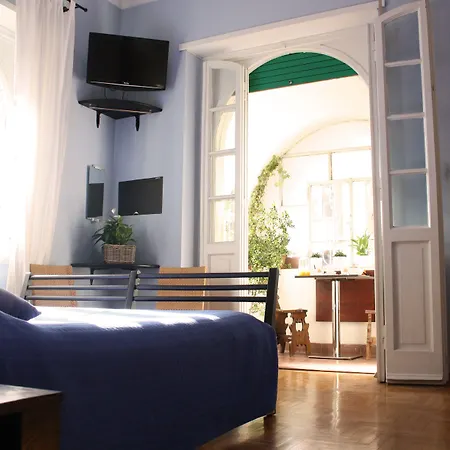 Arches B&B-3