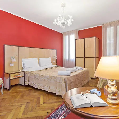 Hotel Malibran-2