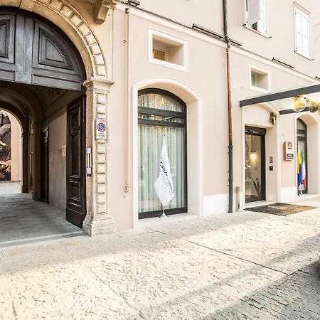 Best Western Premier Milano Palace Hotel-3