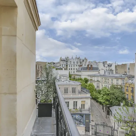 Grand Pigalle Experimental-2