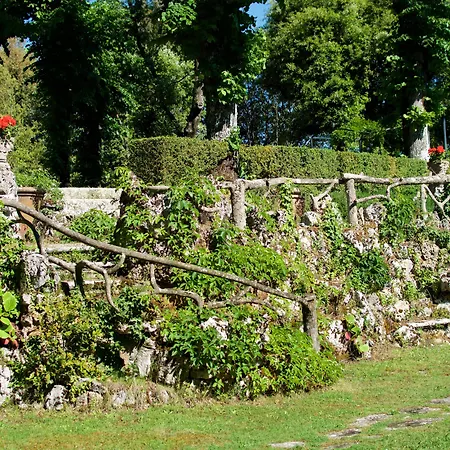 Villa Scacciapensieri Boutique Hotel-3