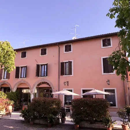 Boutique Hotel Corte Malaspina-3