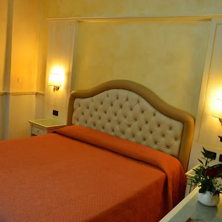 Hotel Regina-3