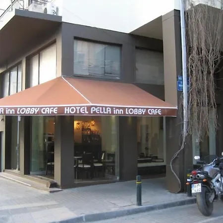 Pella Inn Hostel-3