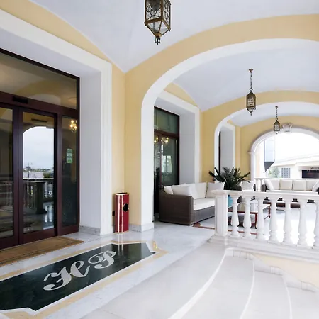 Grand Hotel President-2