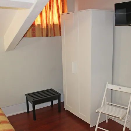 Lunar Guest House-3