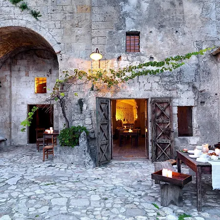 Sextantio Le Grotte Della Civita-2