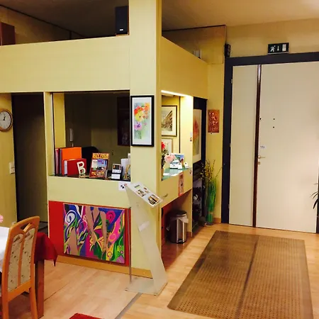 Pension Hotel Mariahilf-2