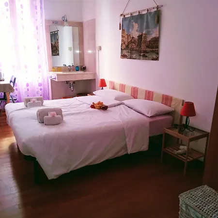 Casa Favaretto Guest House-3