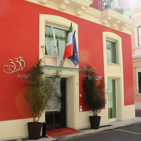 Hotel 33 Baroni-3