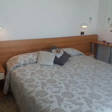 Hotel Zurigo-3
