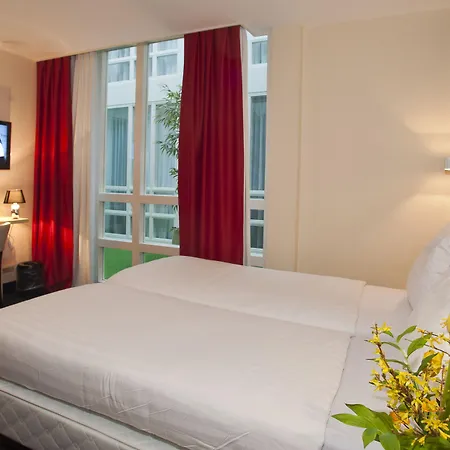 Hotel Iron Horse Amsterdam-2