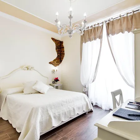 Lunaria Suites Rome Vaticano-2