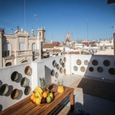 Cosy Rooms Embajador-3