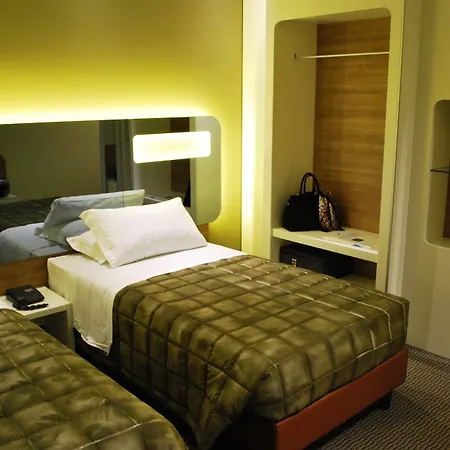 Idea Hotel Plus Savona-2