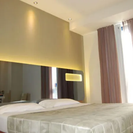 Idea Hotel Plus Savona-3