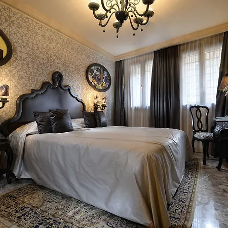Palazzetto Madonna-2