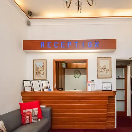 St George'S Hotel-3