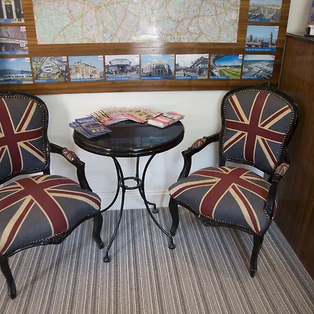 Chelsea Guest House-3