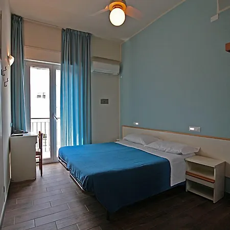 Hotel Sayonara-2