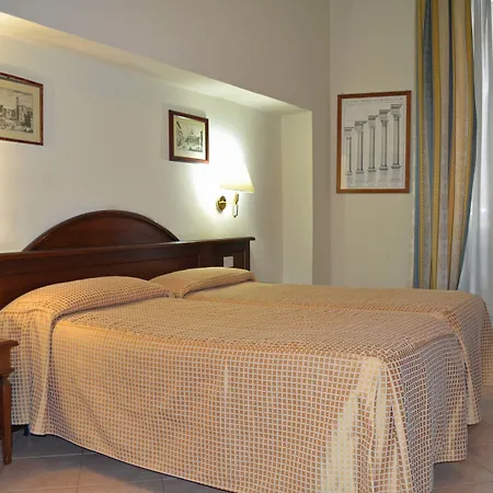 Hotel Spagna-2