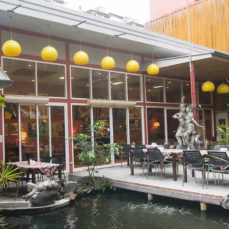 Villa Cha-Cha Banglumphu-2