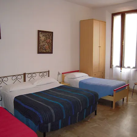 Riva Reno Guesthouse-3