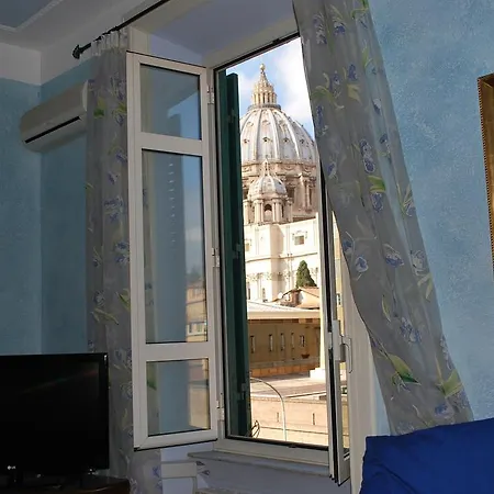 San Peter'S Corner-3