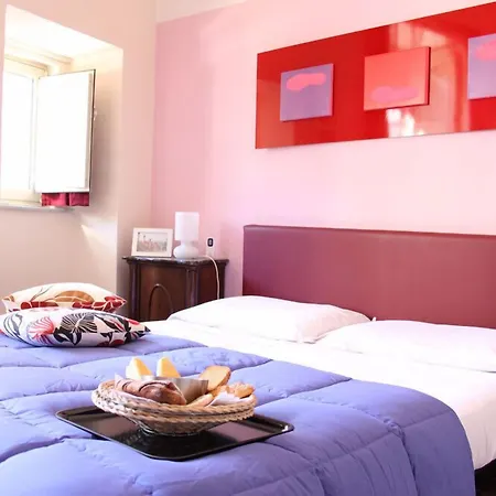 Gianluca'S Room-3